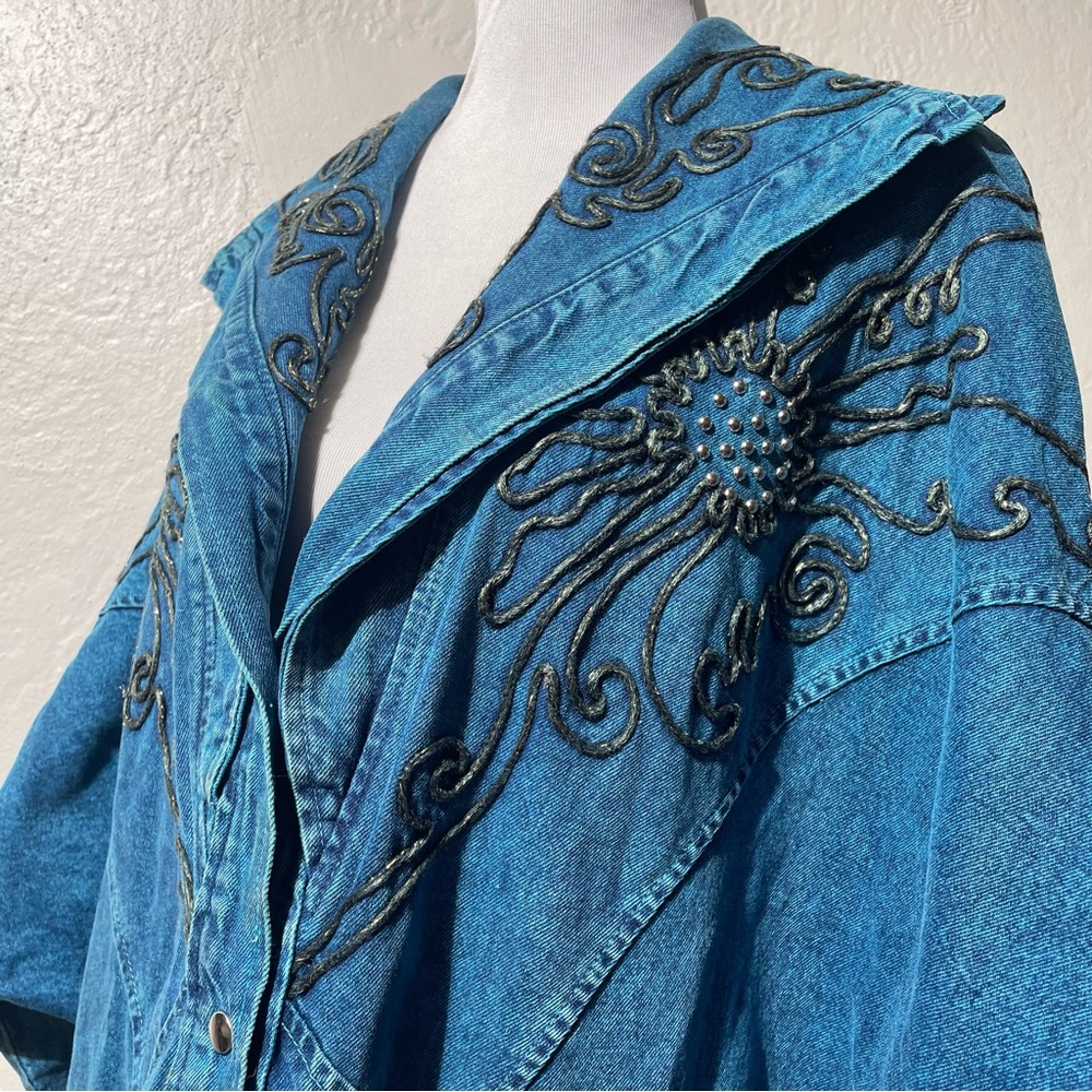 Vintage Jean Jacket garment-dyed Denim Embroidered embellished floral Oversize - Picture 5 of 9